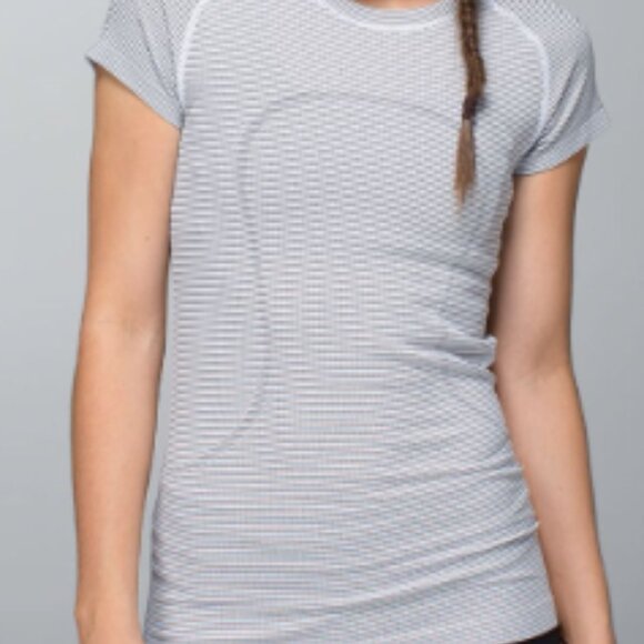 lululemon athletica Tops - (6086)  🍋 LULULEMON RUN: Swiftly Tech Short Sleeve Crew Sz 2 **LOVED *STRIPE